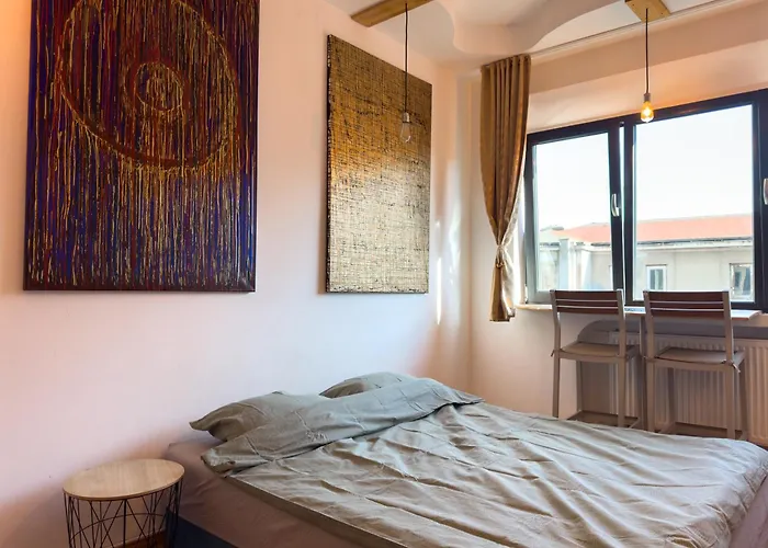Central Retreat Apartments Universitate